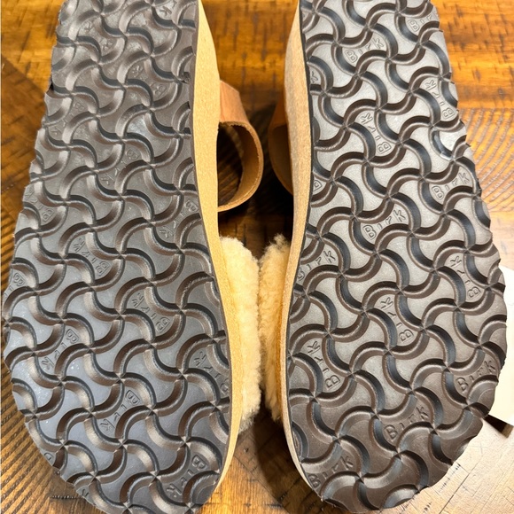 Women’s Birkenstock Papillio Glenda shearling Teddy Sandles - Picture 7 of 9